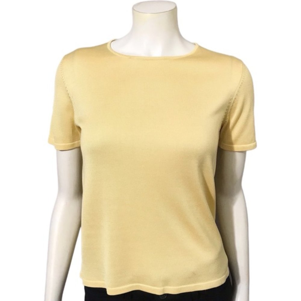 ⭐️Vintage Yellow Short Sleeve 100% Silk Top Sz-Small